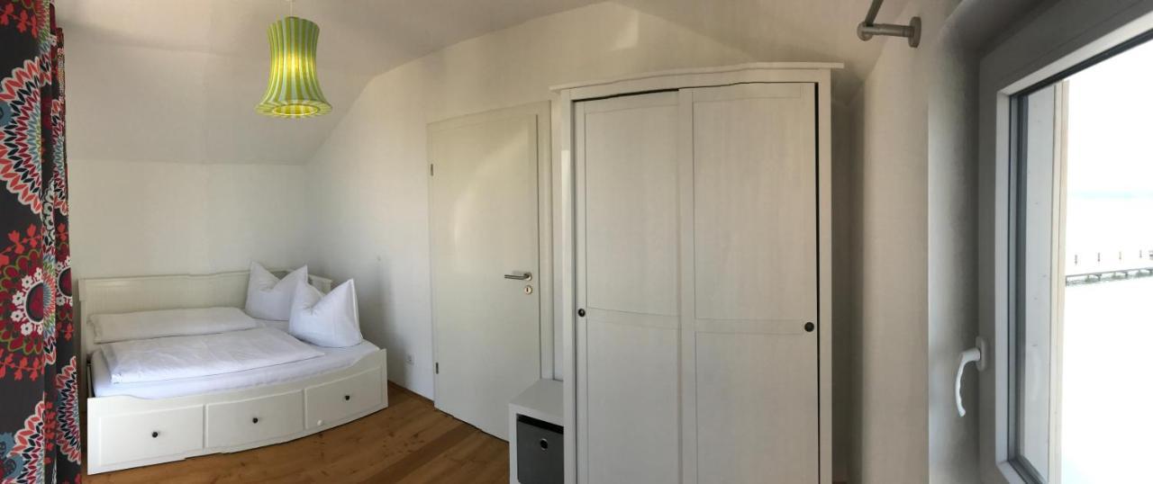 Ferienhaeuser Am Nordufer Des Hainer Sees Neukieritzsch Exterior foto